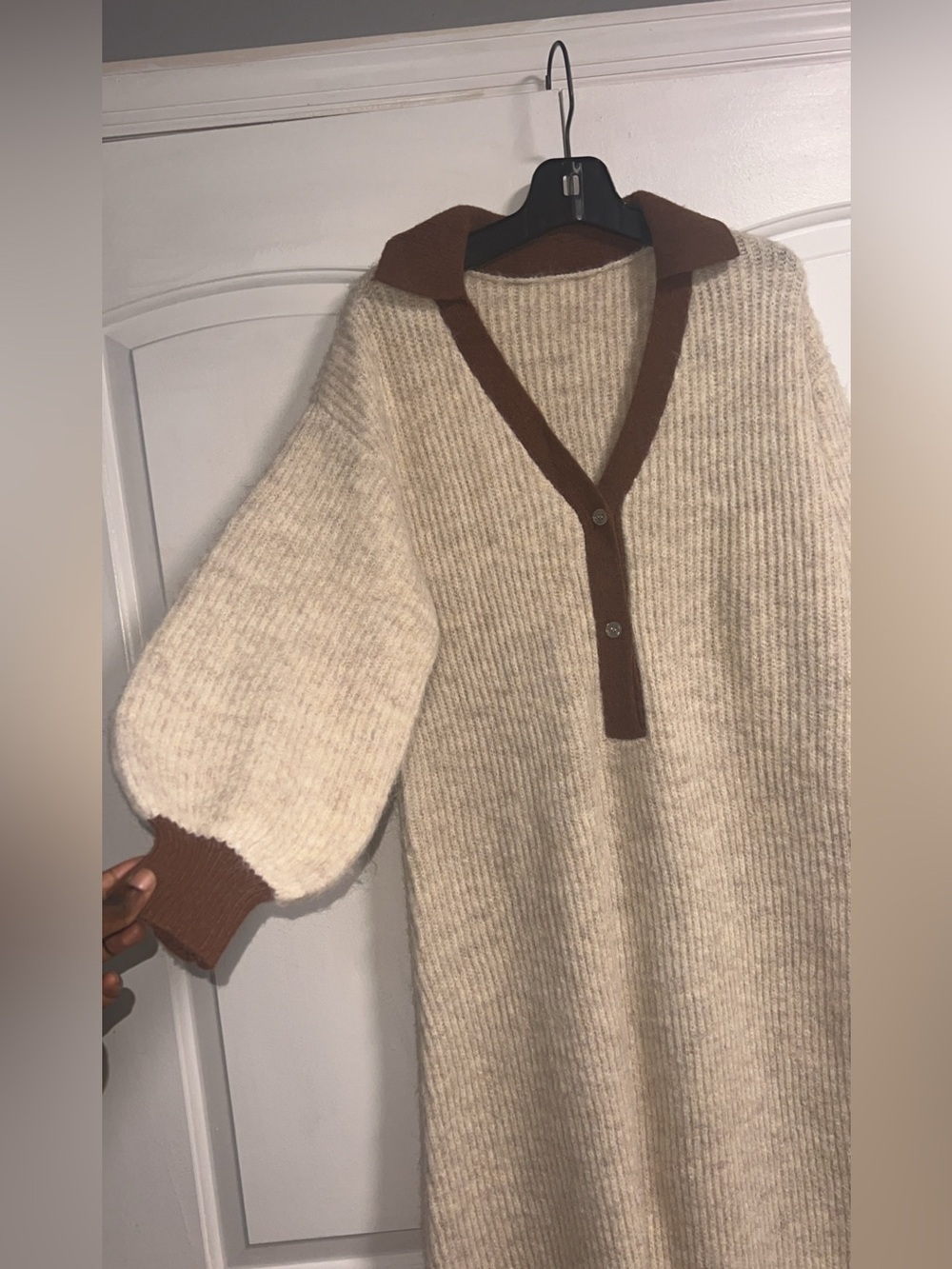 Beige and Brown Collared Knit Sweater Dress Size M BNWOT - Picture 4 of 9